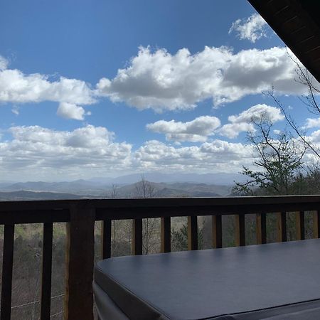 Sevierville Cabin With Private Hot Tub And Fireplace! Exteriör bild