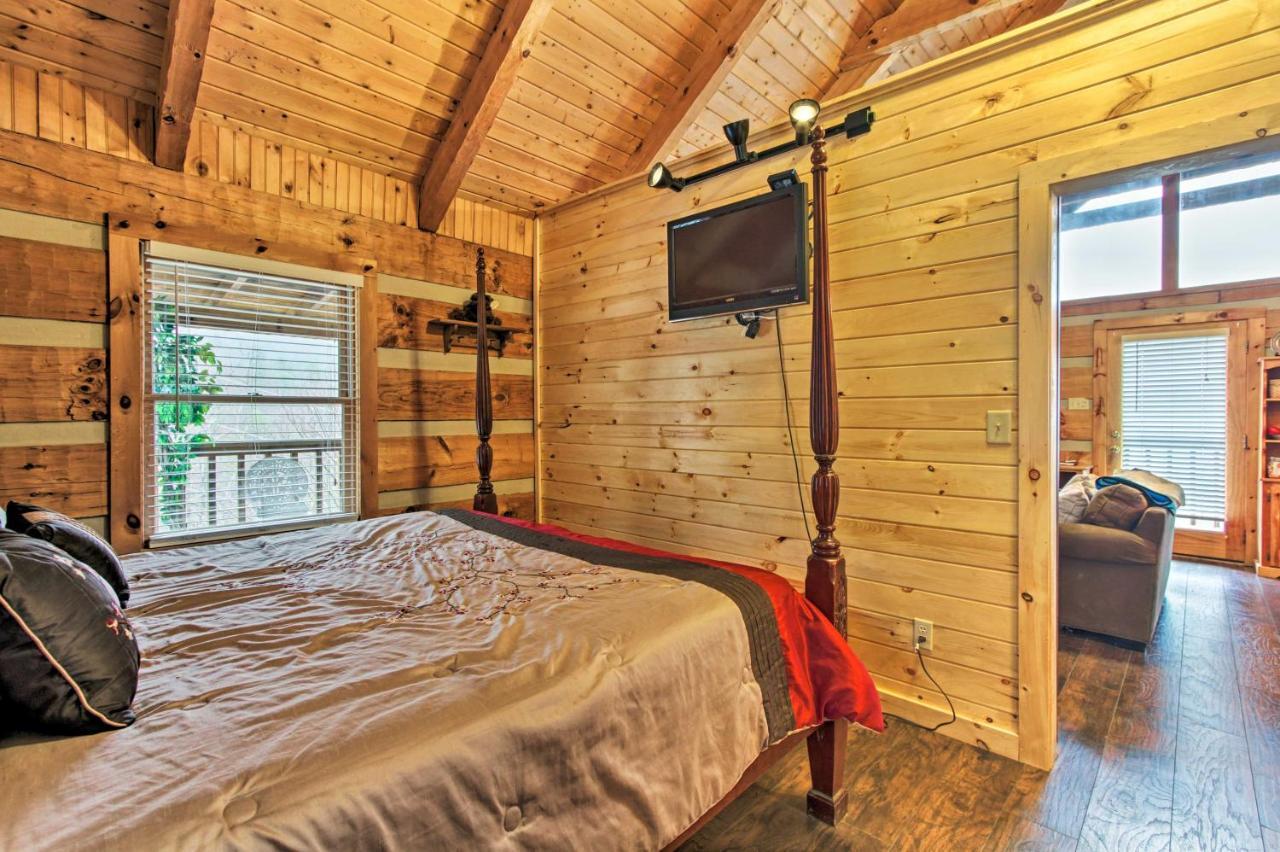 Sevierville Cabin With Private Hot Tub And Fireplace! Exteriör bild