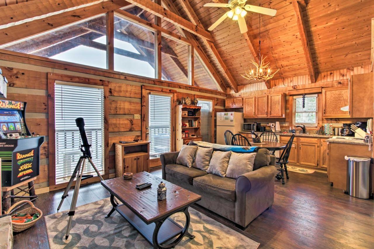 Sevierville Cabin With Private Hot Tub And Fireplace! Exteriör bild