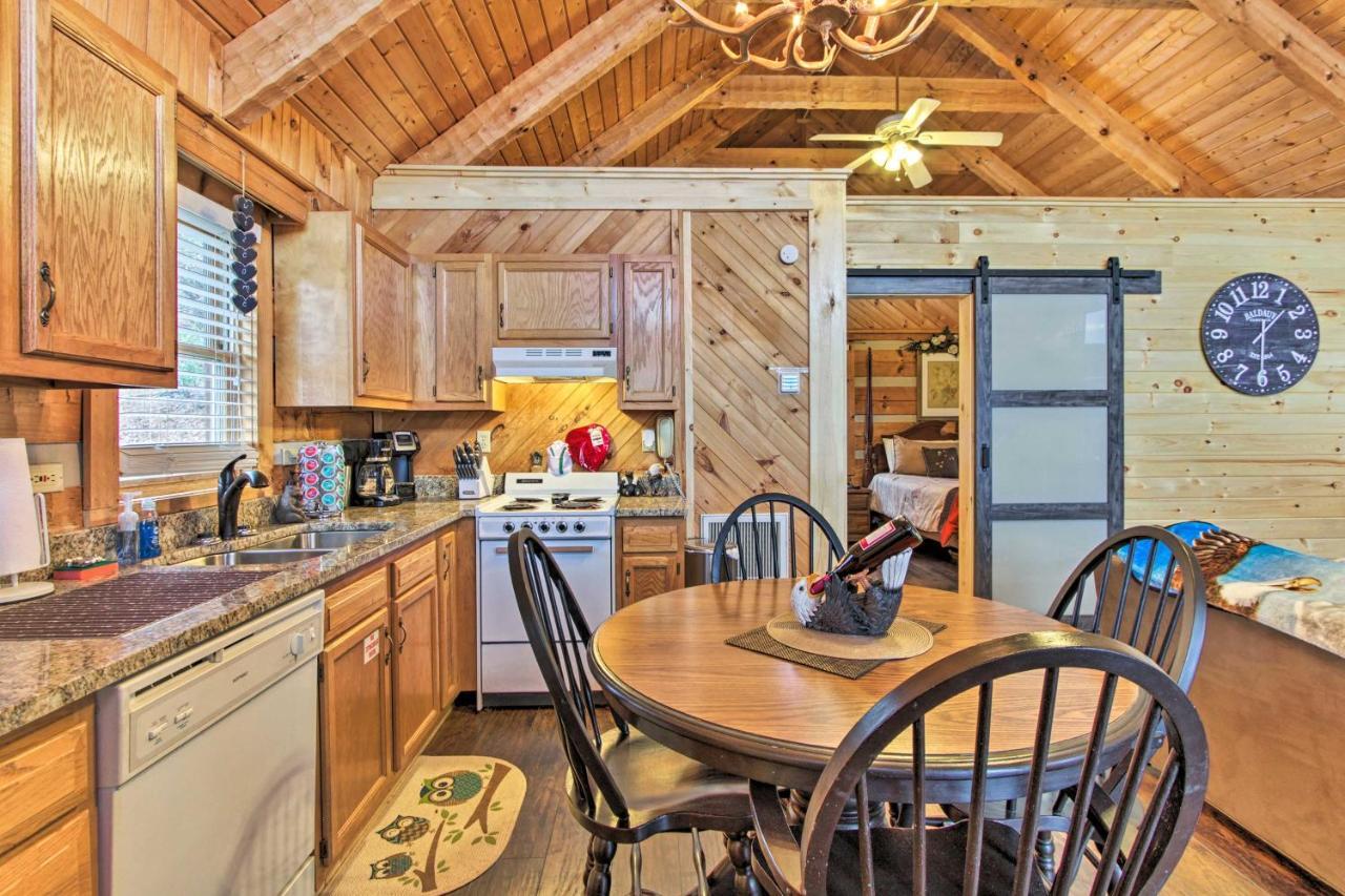 Sevierville Cabin With Private Hot Tub And Fireplace! Exteriör bild