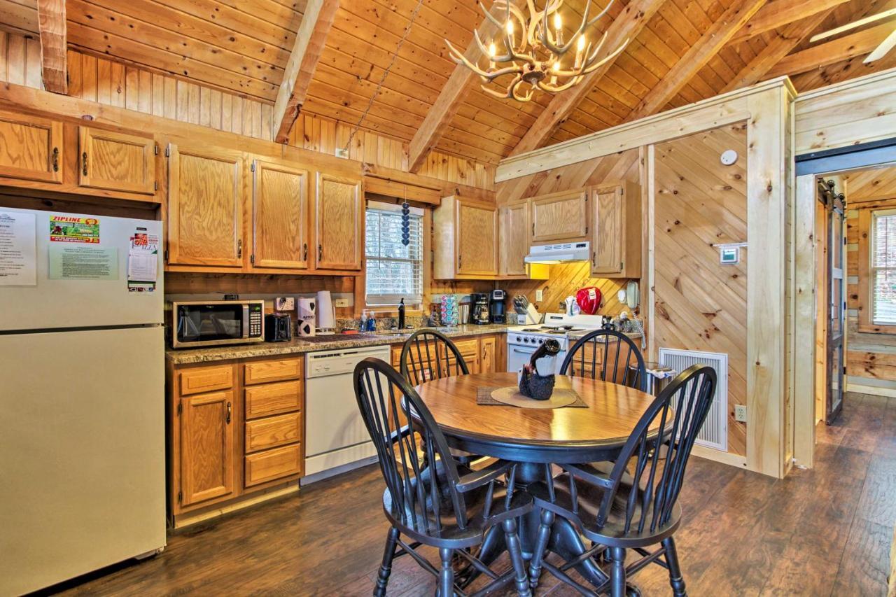 Sevierville Cabin With Private Hot Tub And Fireplace! Exteriör bild